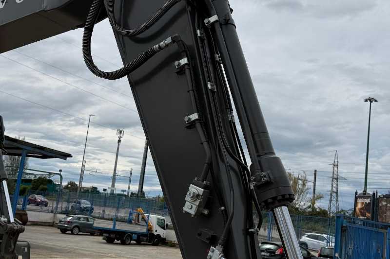 OmecoHub - Immagine VOLVO ECR145FL5